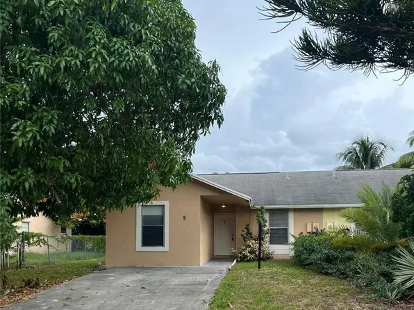 9 NE 44th St, Deerfield Beach, FL 33064