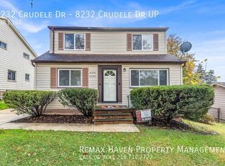 8232 Crudele Dr #UP, Cleveland, OH