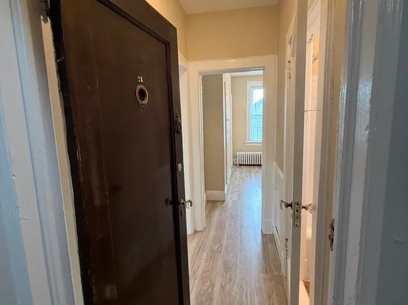 48 Grand Ave #2R, Staten Island, NY 10301