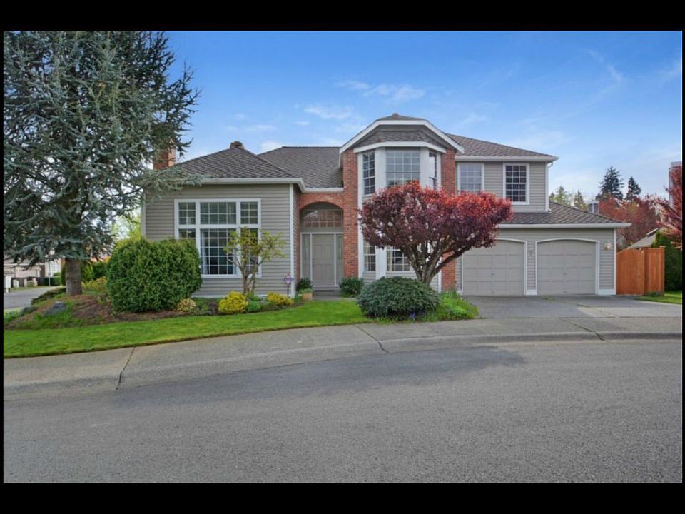 1st image of 12421 NE 162nd St