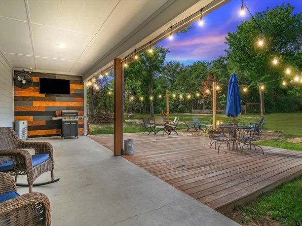 357 Vz County Road 3214, Wills Point, TX 75169