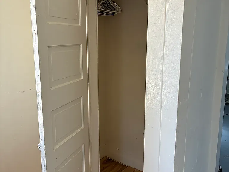 1216 W State St #5 — Photo 1