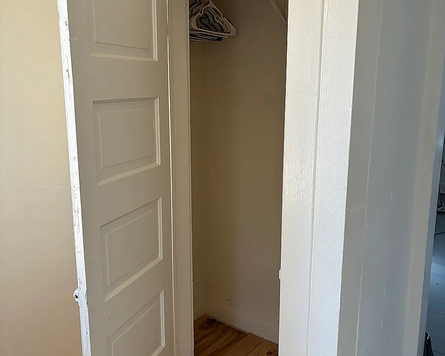 1st image of 1216 W State St Unit 5
