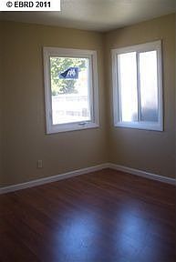 5th image of 169 S 39th St