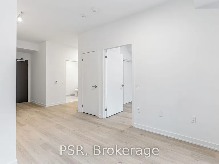 4365 Bloor St W #528 — Photo 10