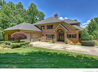 405 Bay Harbour Rd, Mooresville, NC 28117