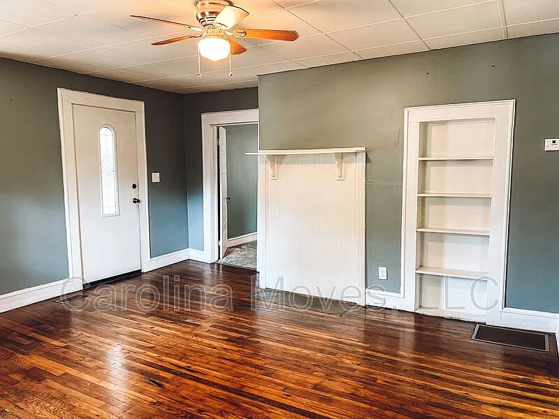 2 bed, 1.0 bath, 1200 sqft, $1,375 — Photo 4