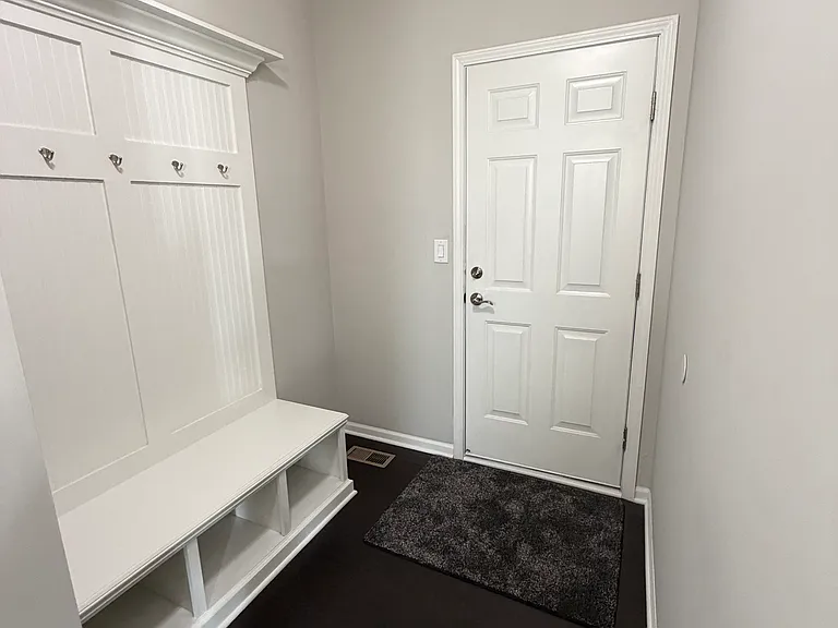 31065 Tremont Ln — Photo 24