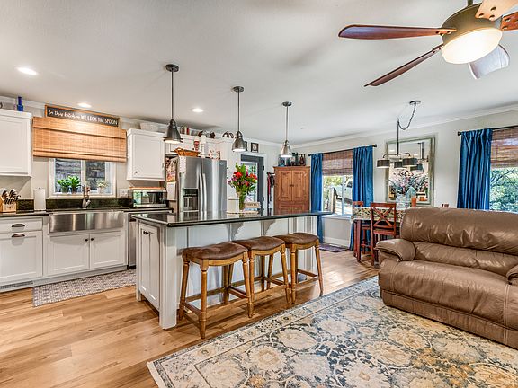 Beautiful kitchen living room area.