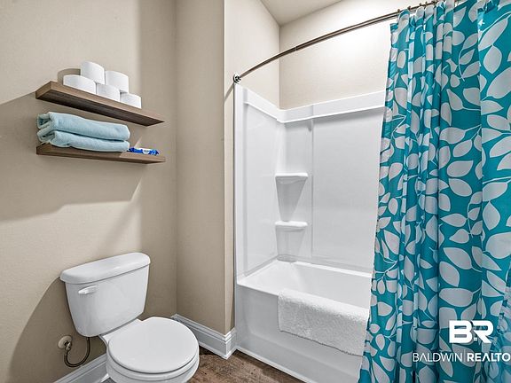 5th image of 8481 Bronze Ln