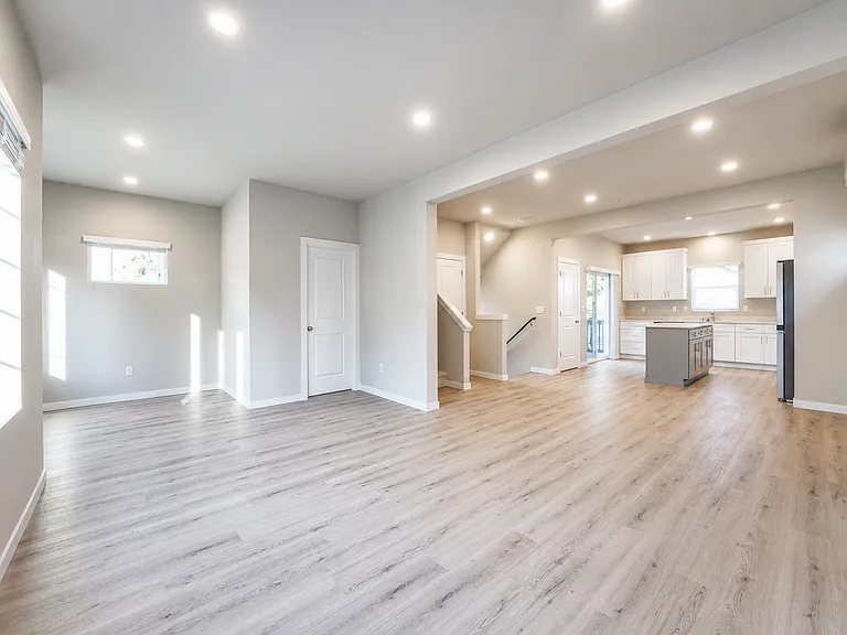 1028 138th Pl SW — Photo 11