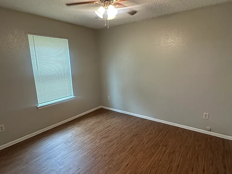 1304 Brenda Ln #A — Photo 10
