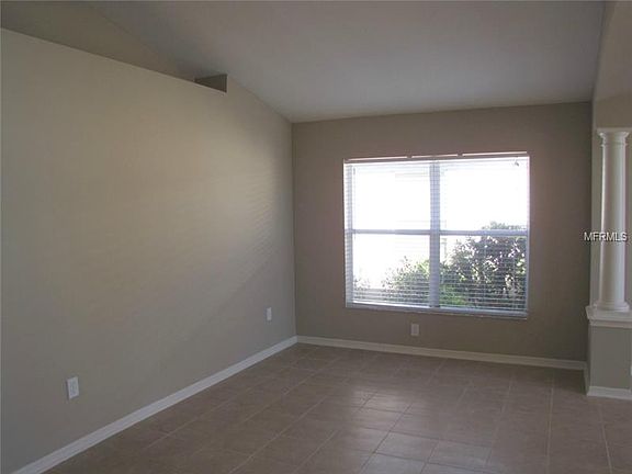 5th image of 6837 Runner Oak Dr