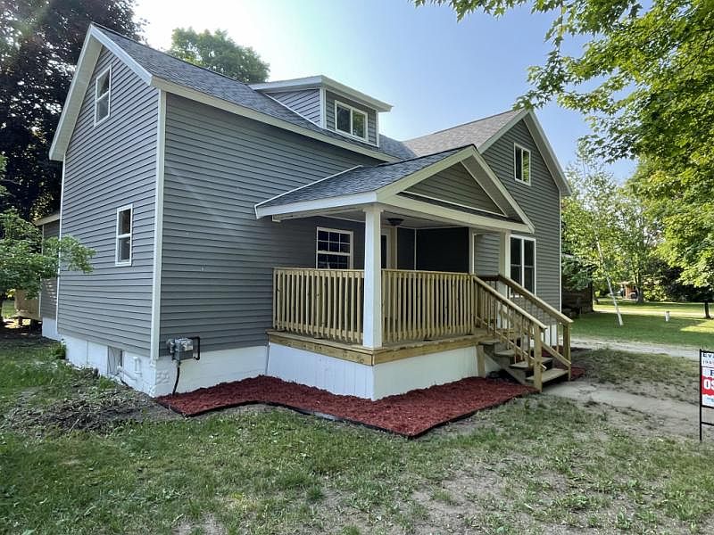 2068 Liberty St, Fairgrove, MI 48733 Zillow