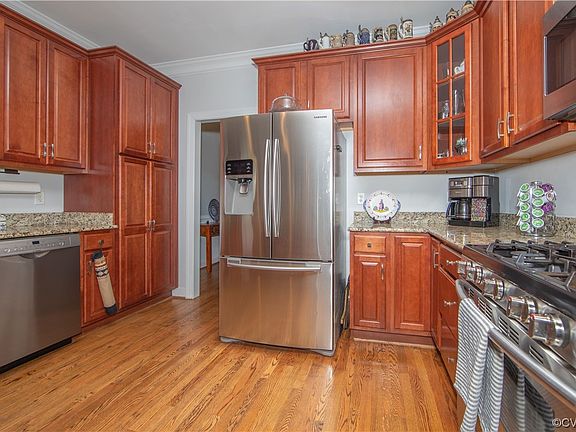 4th image of 11001 Sterling Cove Dr