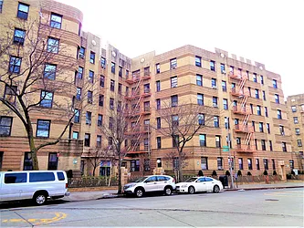 Sold by Thomas Lipovetsky, LREB