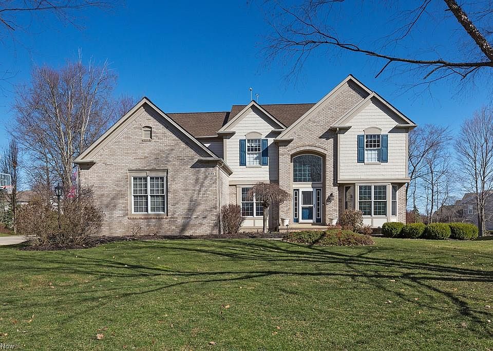 1st image of 3132 Darien Ln