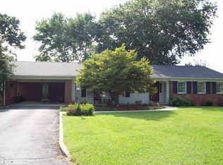 2213 Pendragon Rd, Kingsport, TN 37660