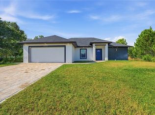 1013 Atherton Ave, Lehigh Acres, FL 33971
