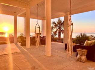 1466 Seaside Cir, Navarre, FL 32566