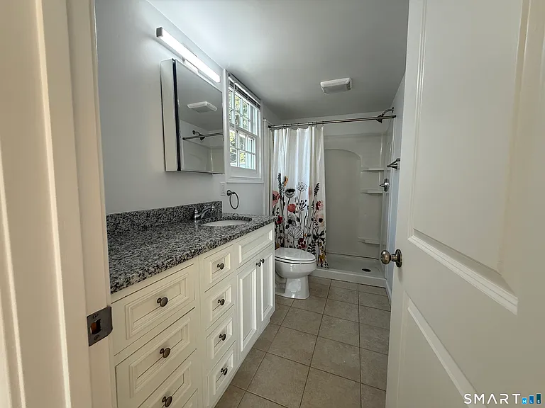 9 Brewer St #3 — Photo 15