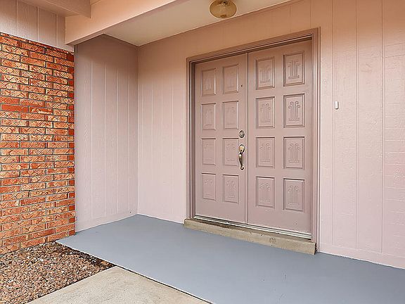 3rd image of 7129 Villa Hermosa Dr