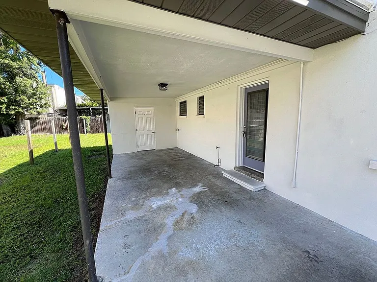 2325 Belmar Dr — Photo 10