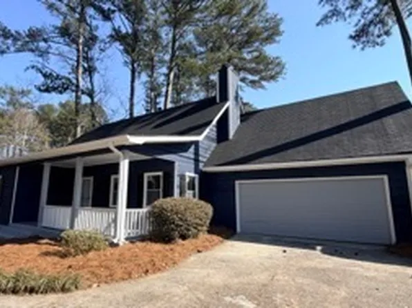 6630 Walker Rd, Riverdale, GA 30296