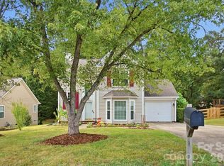 1629 Sugar Hollow Dr, Charlotte, NC 28214