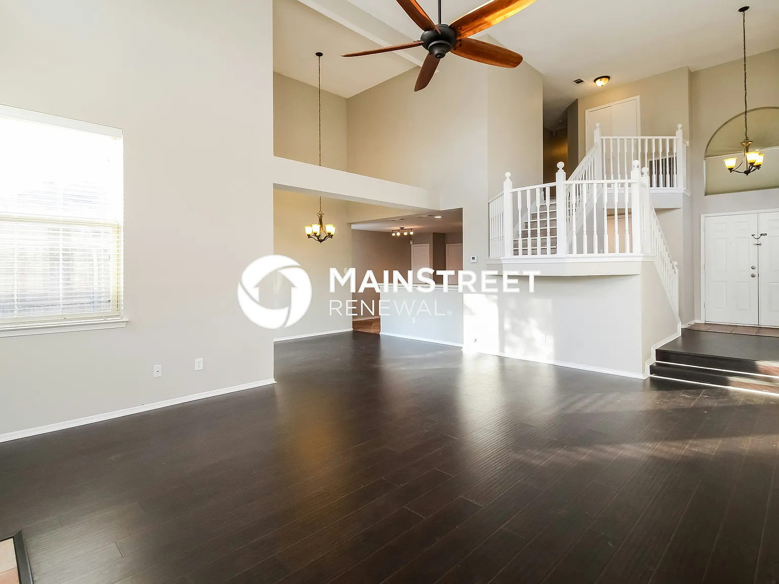 929 Azalia Dr — Photo 4