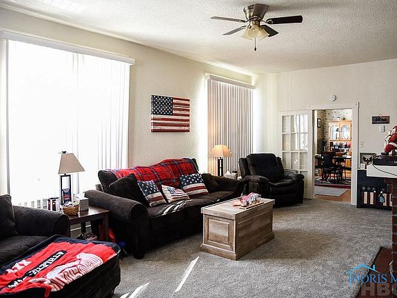 2nd image of 319 W Hardin St #321