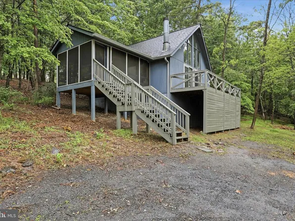 578 Walden Rd, Hedgesville, WV 25427