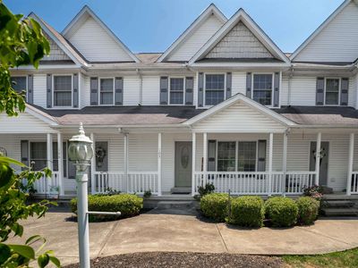 105 Five Forks Dr, Morgantown, WV, 26508