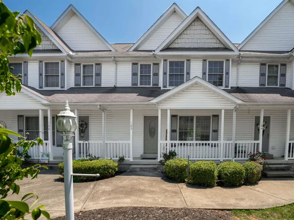 105 Five Forks Dr, Morgantown, WV 26508
