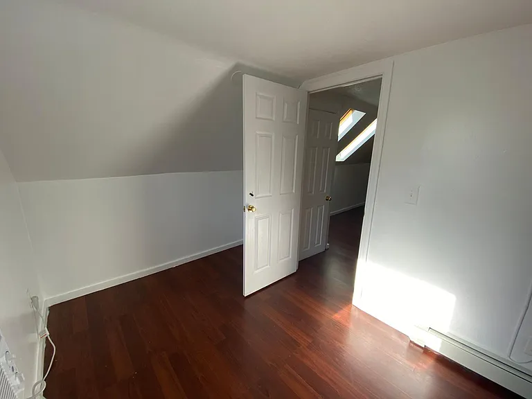 132 Cambridge Ave #2 — Photo 7