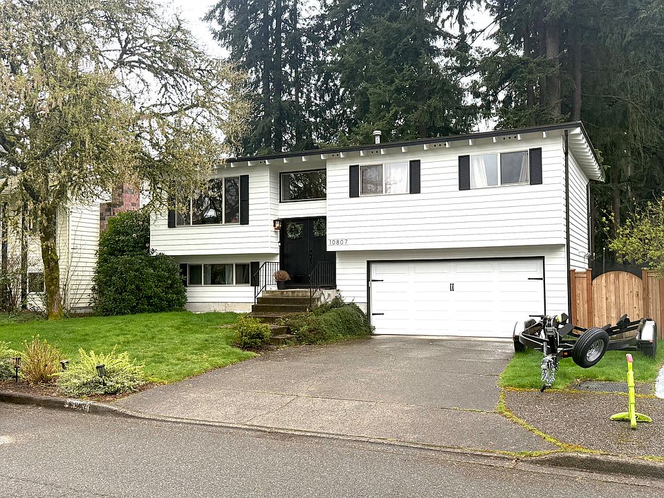 1st image of 10807 NE 141st Pl
