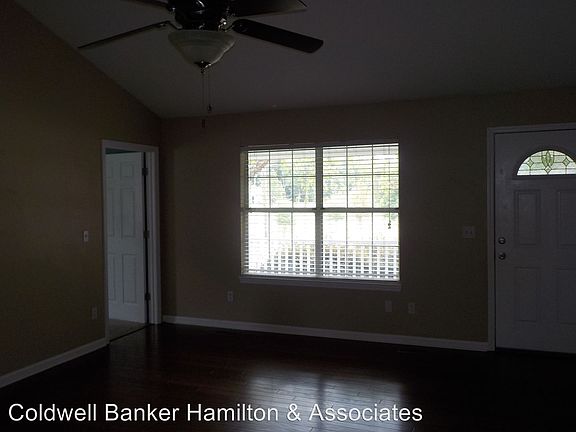 2nd image of 775 Tasso Ln NE