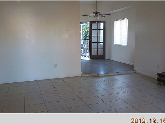 2nd image of 8901 Lanora Ave