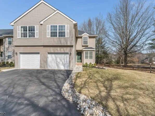 25 Forsgate Ter, Clinton Twp., NJ 08801