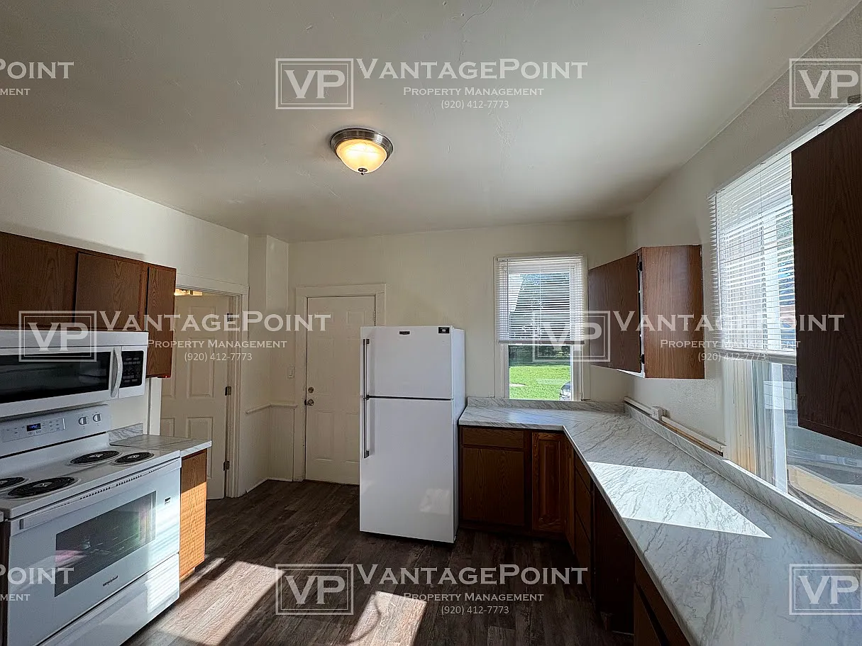 1267 Doty Street - Lower — Photo 3
