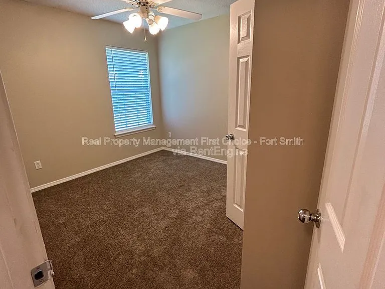 775 Mount Harmony Rd — Photo 17