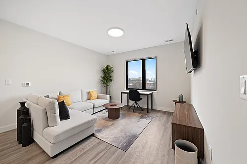 Floor plan Two-Bedroom