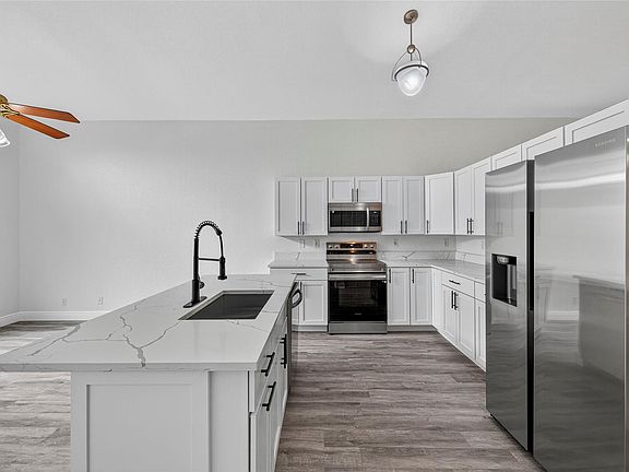 3rd image of 2424 SW 162nd Avenue