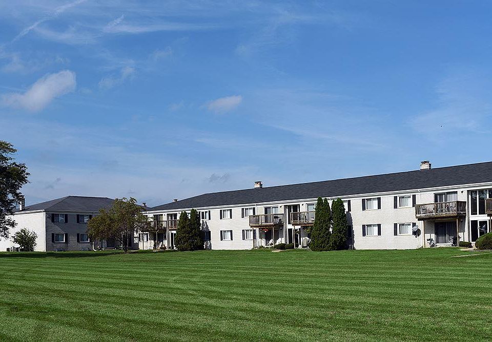 Waynewood Apartments 6737 N Wayne Rd Westland MI Zillow