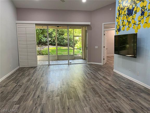 3rd image of 3442 Wildwood Lake Cir