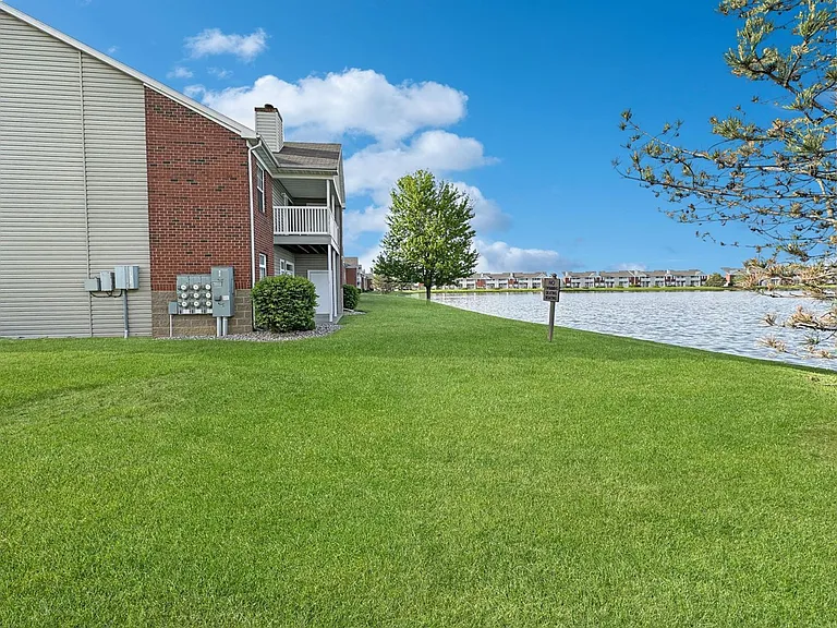 705 Beachfront Dr — Photo 58