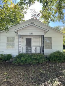 8203 Delmar St, White Settlement, TX, 76108