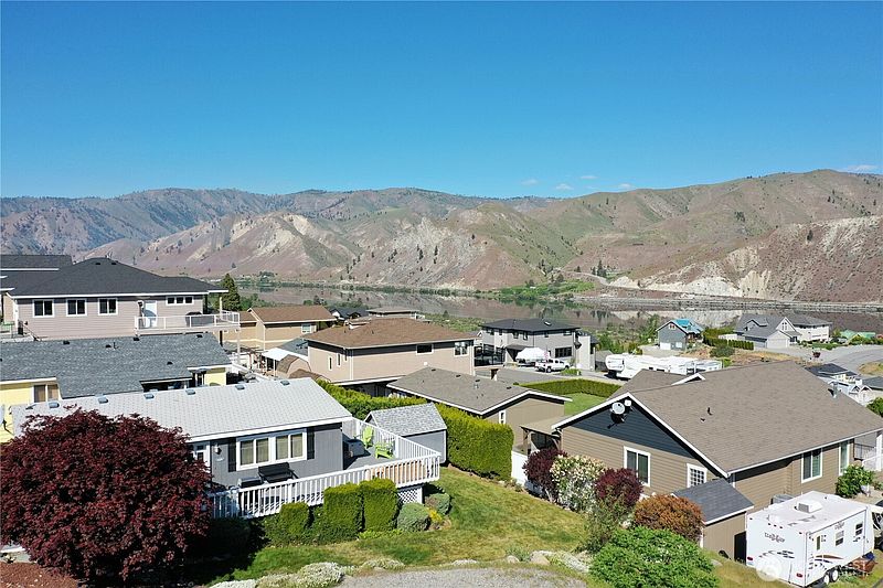 2nd image of 445 Entiat Place
