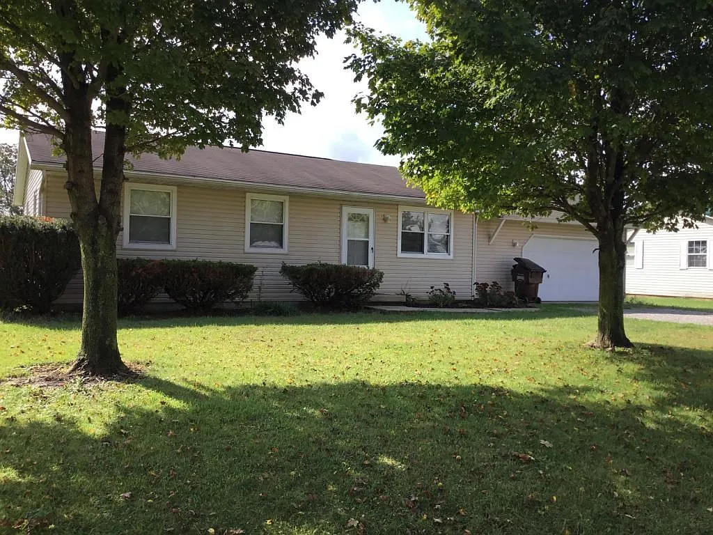 4439 Hedge Ct Lot 8 photo 1