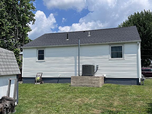 4th image of 6 N Williams St